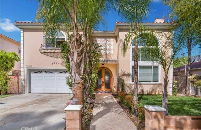 5217 Etiwanda Avenue photos photos
