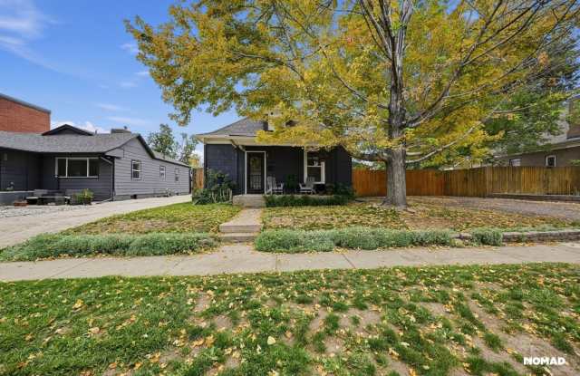 Charming 2BR House in Englewood Gallery 3
