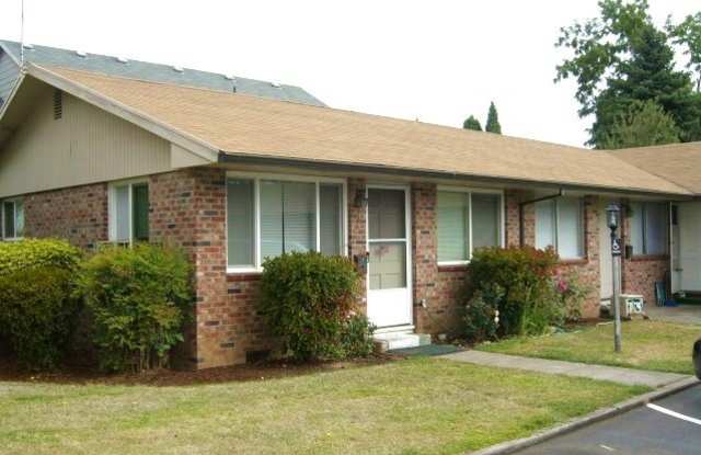 Meadowlark Apartments photos photos