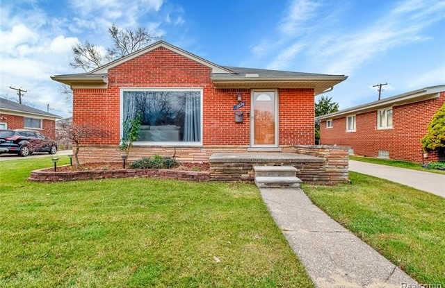 10070 Buckingham Avenue photos photos