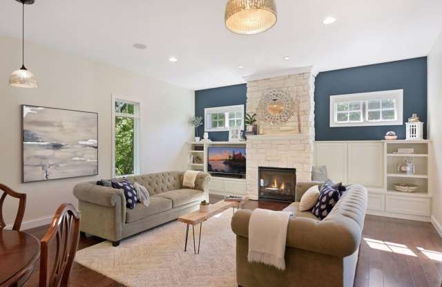 Luxury Living in Minnetonka – 6BR Home in Prime  Location photos photos