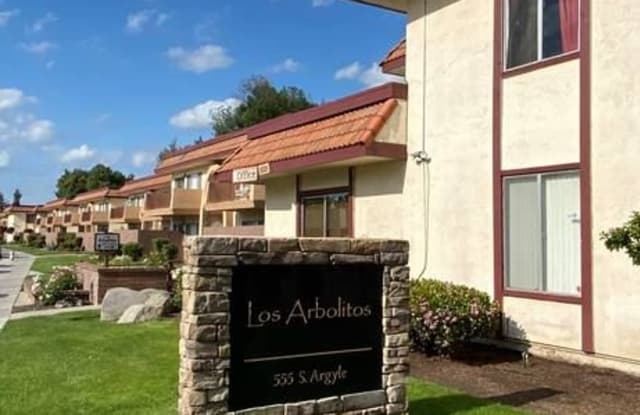 Los Arbolitos - 555 South Argyle Avenue, Fresno, CA 93727