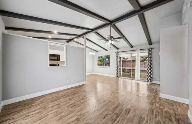 8210 Windover Gallery 3