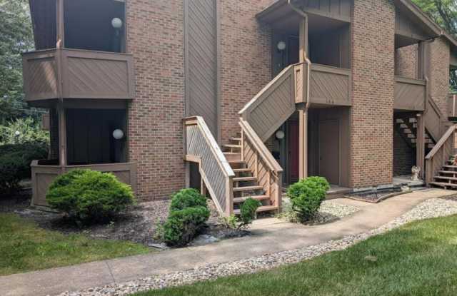164 Hartford Court Gallery 1