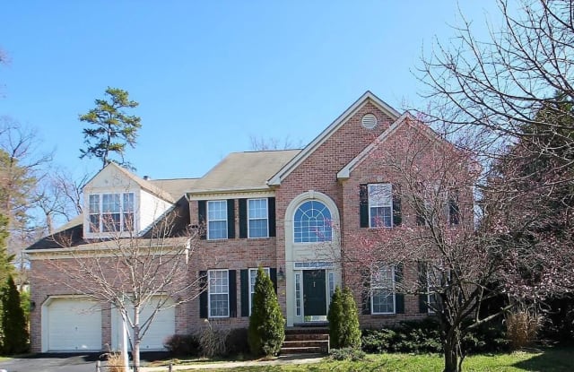 8137 SHOWCASE COURT - 8137 Showcase Court, Pasadena, MD 21122