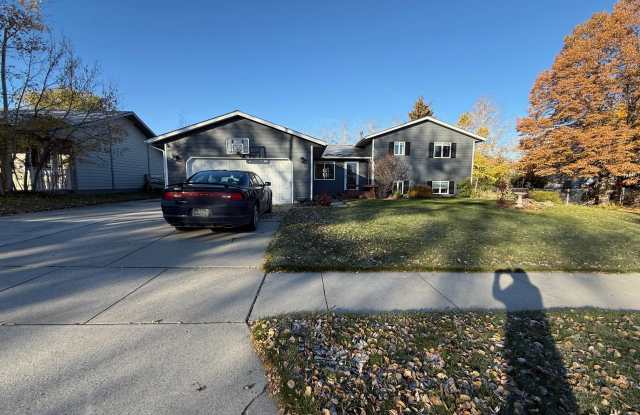 503 North Yellowstone Avenue - 503 North Yellowstone Avenue, Bozeman, MT 59718