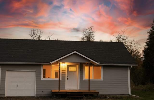 124 13th Street - 124 - 124 13th Street, Lyons, OR 97358