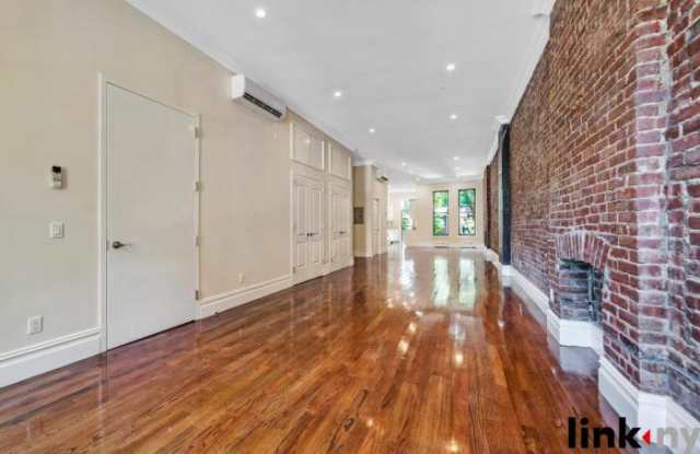 48 West 120th Street Gallery 4