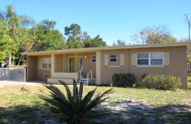 1253 Emeralda Dr photos photos