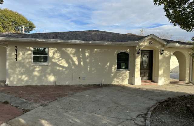 3111 W Spruce St photos photos