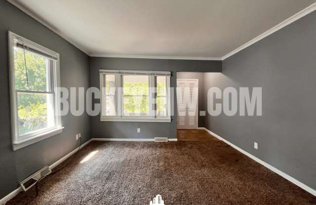 2 Bedroom House Gallery 4