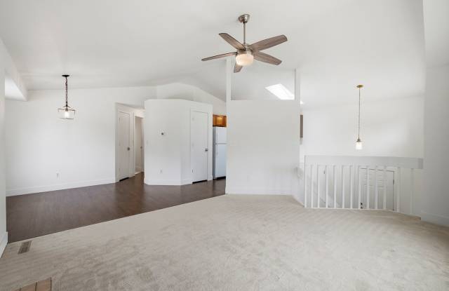 OCTOBER RENT FREE | 4-Bed / 2-Bath| Move In Now Gallery 4