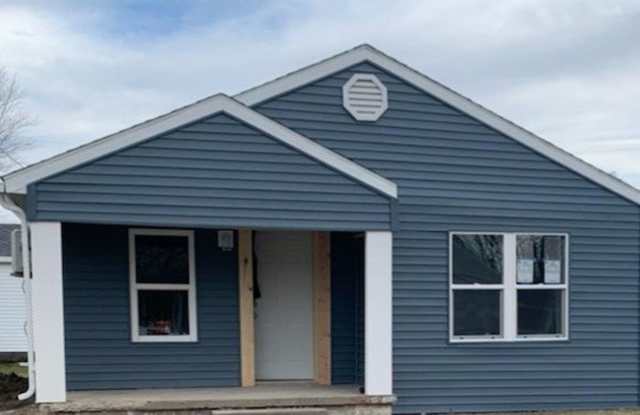 Newly remodeled 2 bedroom home photos photos