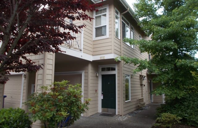 1231 227th Lane SE - 1231 227th Avenue Southeast, Sammamish, WA 98075