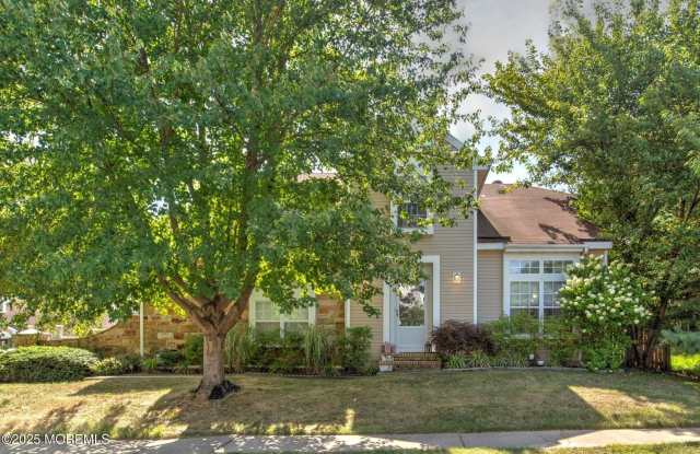 2 Kentucky Way photos photos