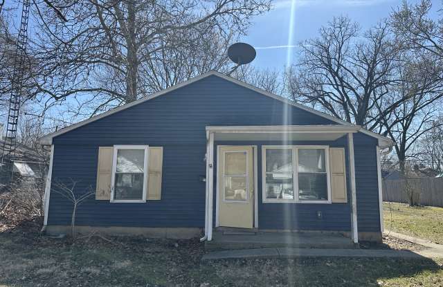 1026 W Rose St photos photos