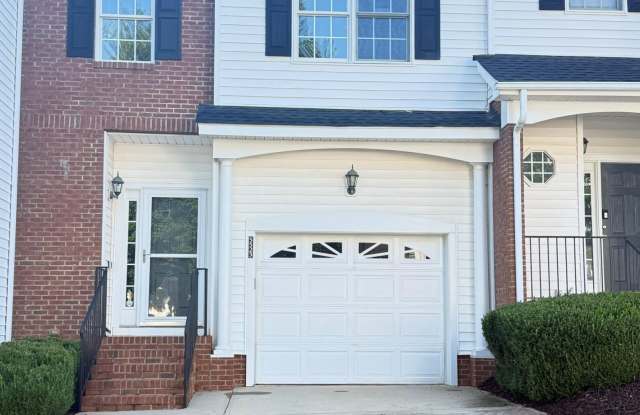 5523 Cottonrose Lane Gallery 1