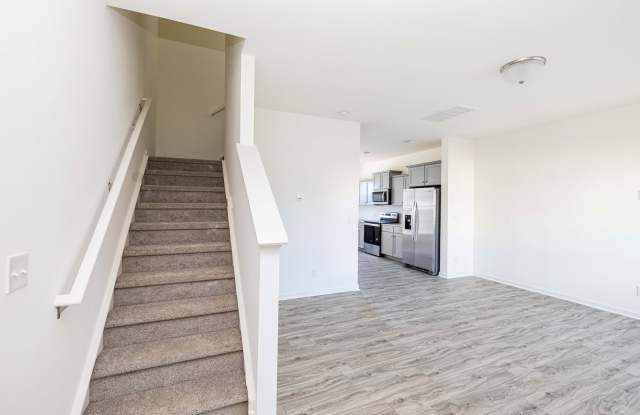 3BD/2.5 Bath End Unit Townhome for Rent Near Downtown Mooresville - Available November 2026 Gallery 4