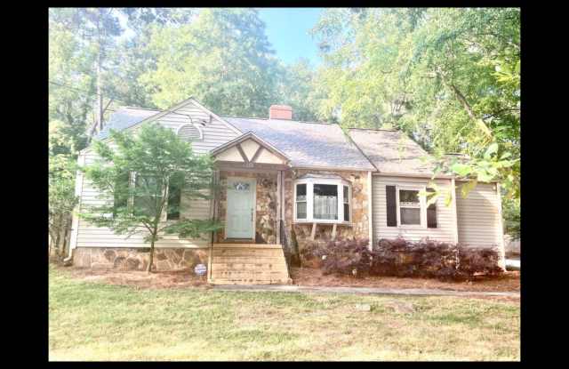 928 Lindbergh Drive Ne photos photos