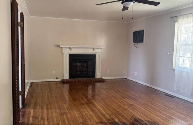 3 Bedroom 2 Bathroom House Gallery 4