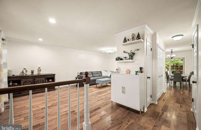 705 SHIPPEN DR #705 Gallery 4