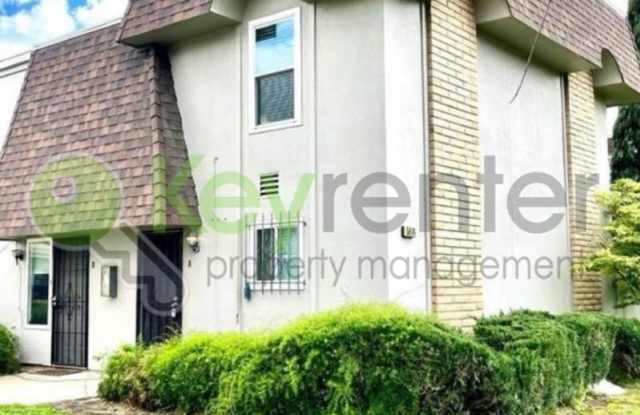 5614 Hillsdale Blvd photos photos