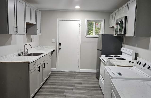 105 King St photos photos