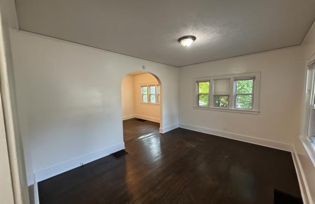 1801 Paris Avenue Southeast Gallery 3