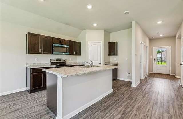 48506 RED FOX Drive Gallery 3