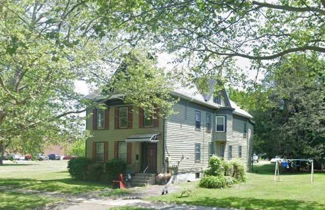 132 E Chemung Place photos photos