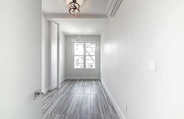 240 Howard Ave - 240 Howard Avenue, Brooklyn, NY 11233
