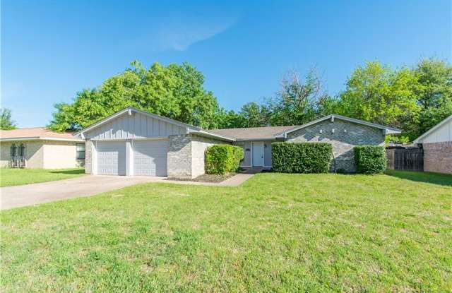 8425 Glenann Drive - 8425 Glenann Drive, North Richland Hills, TX 76182