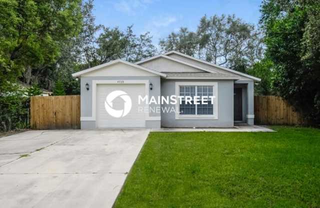 4739 Whiteway Drive photos photos