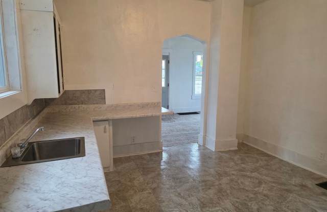 Recently Updated 2-Bedroom Home with Basement – $1,100/Month Goshen, IN Gallery 3