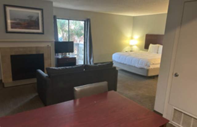 New Haven Village Suites Gallery 4