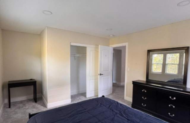 660 Greg Thatch Circle photos photos