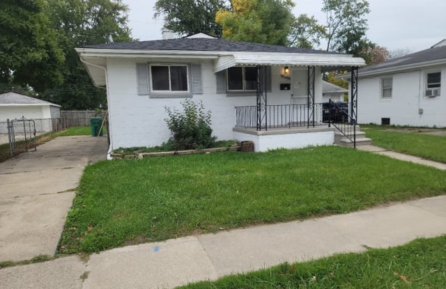 21950 Beechwood Ave - 21950 Beechwood Avenue, Eastpointe, MI 48021