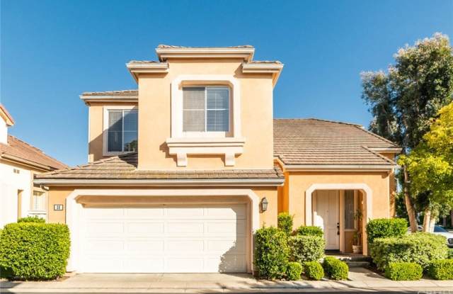 30 Del Ventura - 30 Del Ventura, Irvine, CA 92606