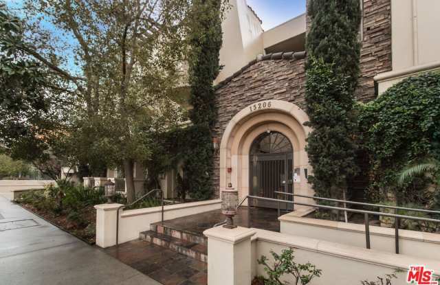 15206 Burbank Blvd photos photos