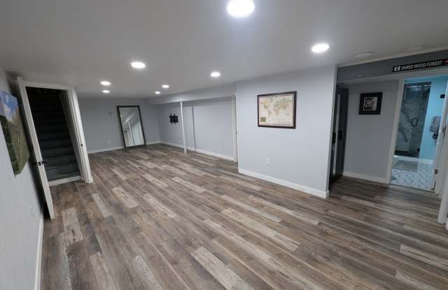 6950 West Archer Place Gallery 3