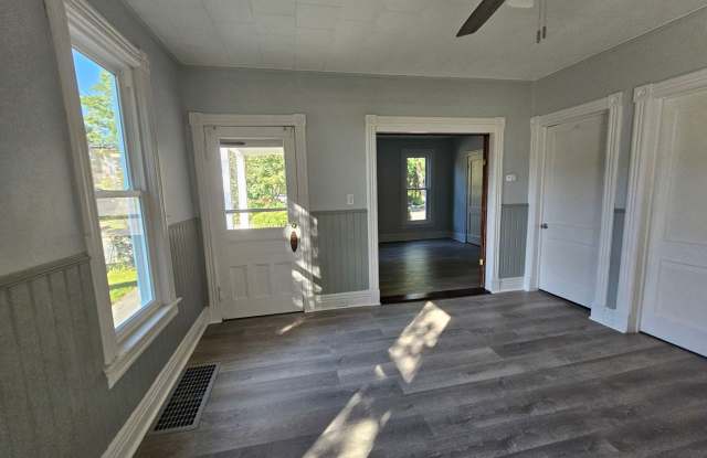 Charming 3BR Duplex in Amsterdam Gallery 4