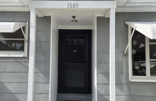 1609 N K Street photos photos