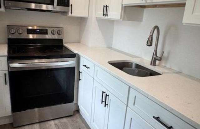 252 Spring St photos photos