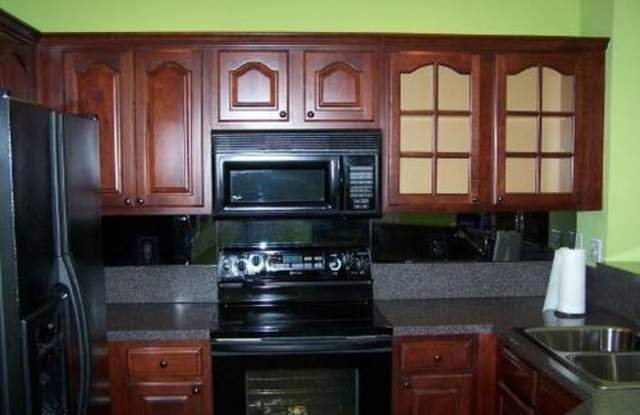 6985 Brook Hollow Road Gallery 2