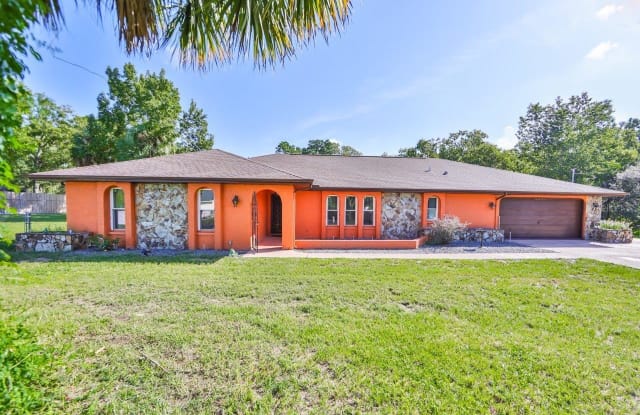 1490 Glenridge Dr - 1490 Glenridge Drive, Spring Hill, FL 34609