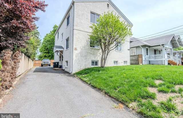 3909 WASHINGTON BOULEVARD photos photos