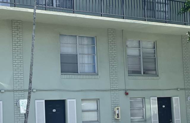 805 E Oakland Park Blvd photos photos