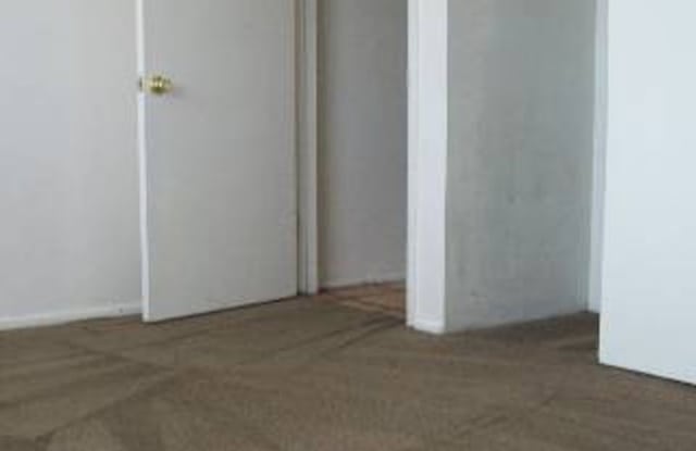 **Spacious 4 Bedroom Home in the Heart of Tempe!** Gallery 4