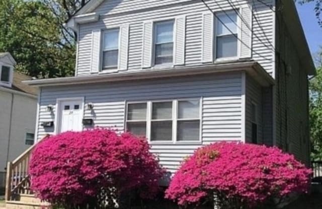 25 Henry St - 25 Henry Street, Essex County, NJ 07003