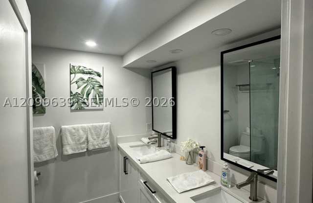 179 Azalea St Gallery 3